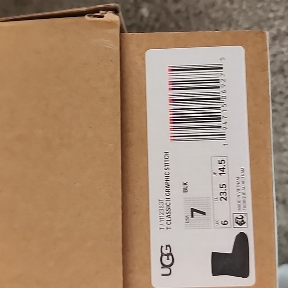 UGG-Classic II Graphic Stitch Suede Boot (Toddler) - Picture 6 of 6